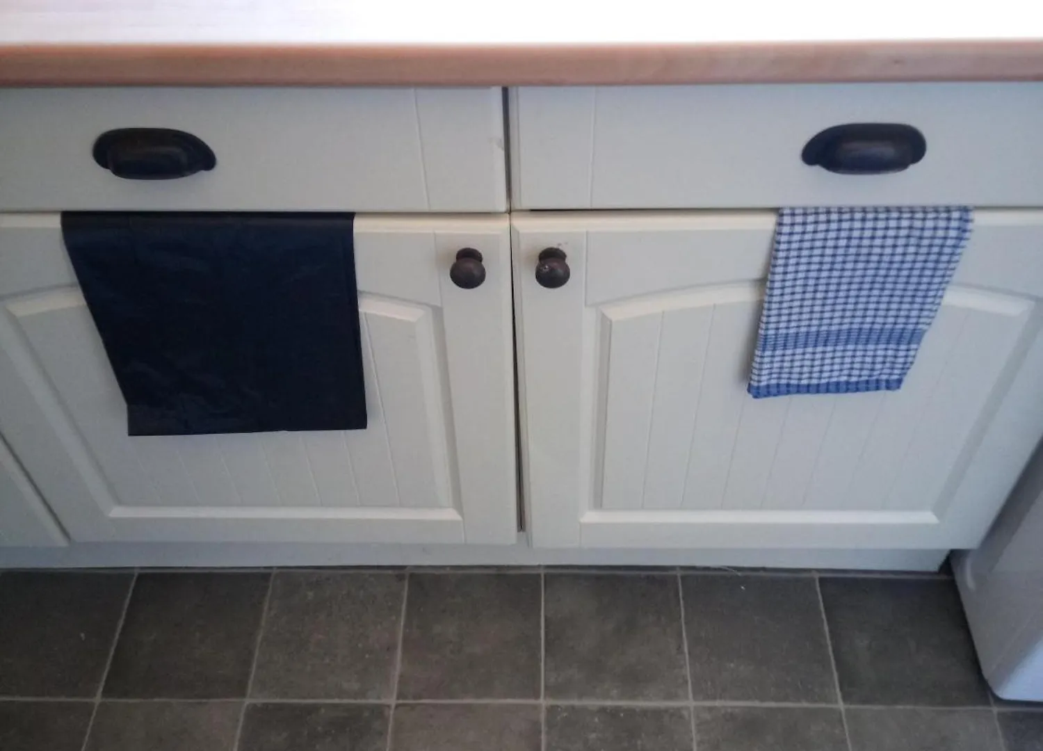 Ovington Grove 1 Free Parking Fully Equipped Kitchen 3 Bedrooms Netflix Newcastle upon Tyne 0*,